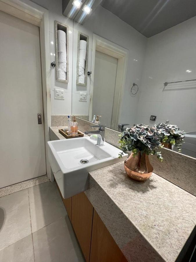 Lindo Apartamento Mobiliado, Uma Quadra Da Praia! Río de Janeiro